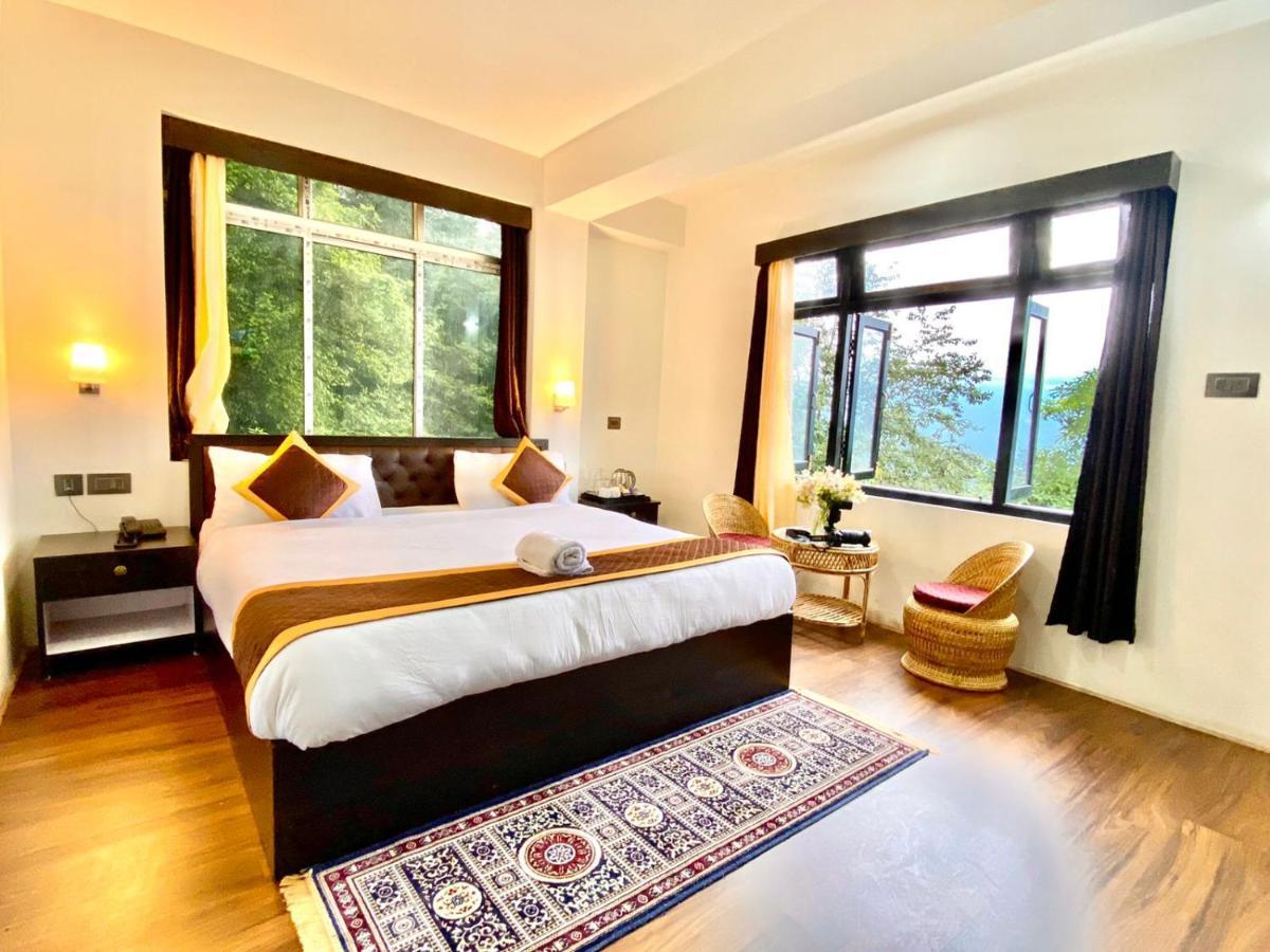 Daksha Pelling Nest Hotel Buitenkant foto
