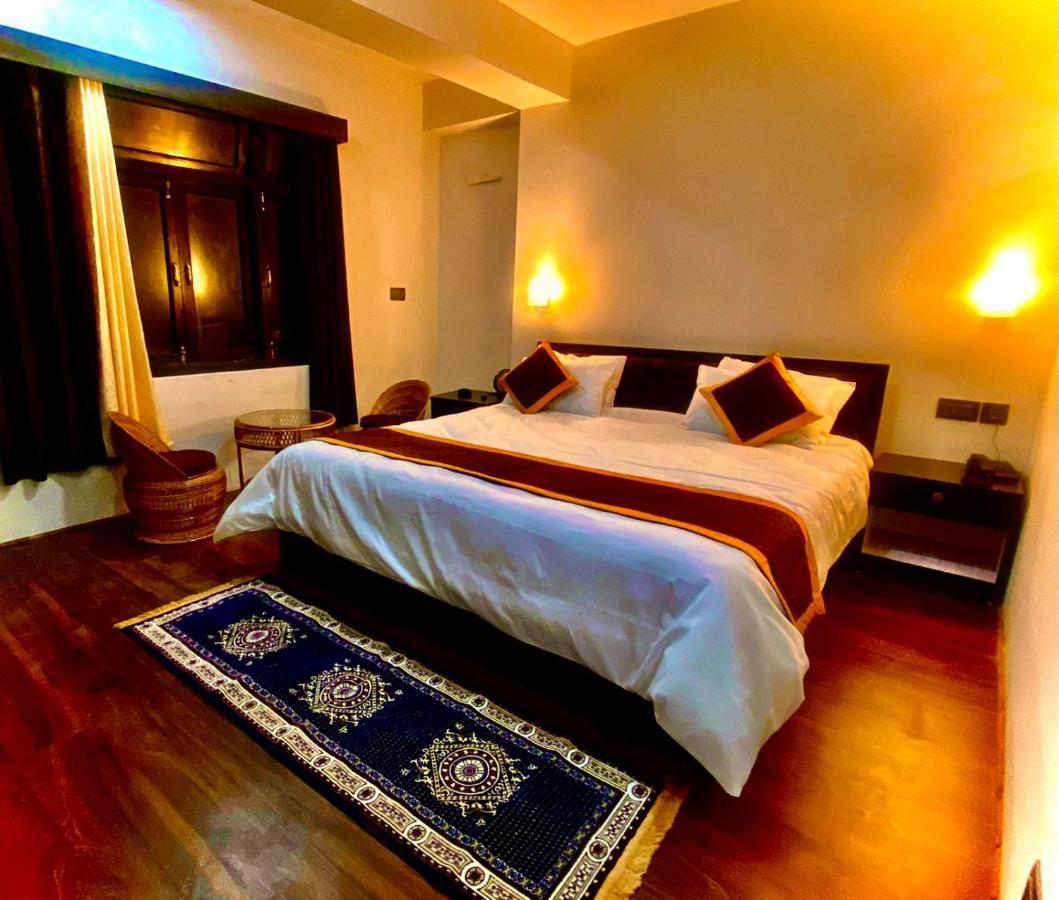 Daksha Pelling Nest Hotel Buitenkant foto